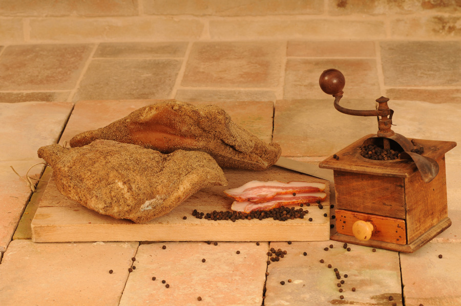 Guanciale_al_pepe_ReNorcino